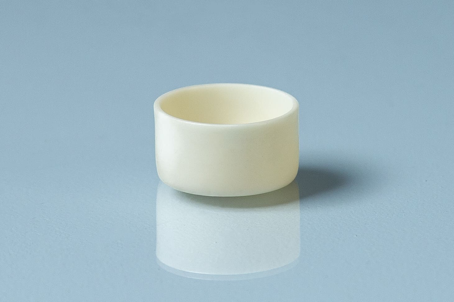 Alumina Round Tray